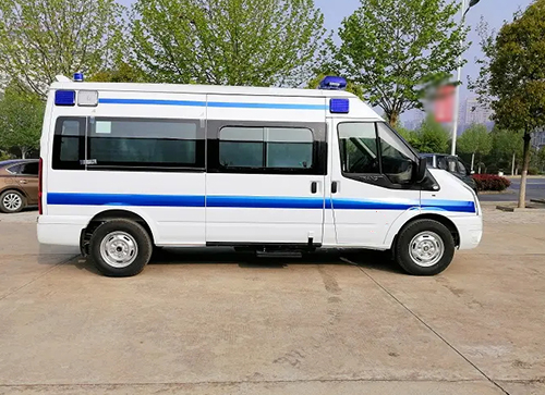 兰坪救护车出租